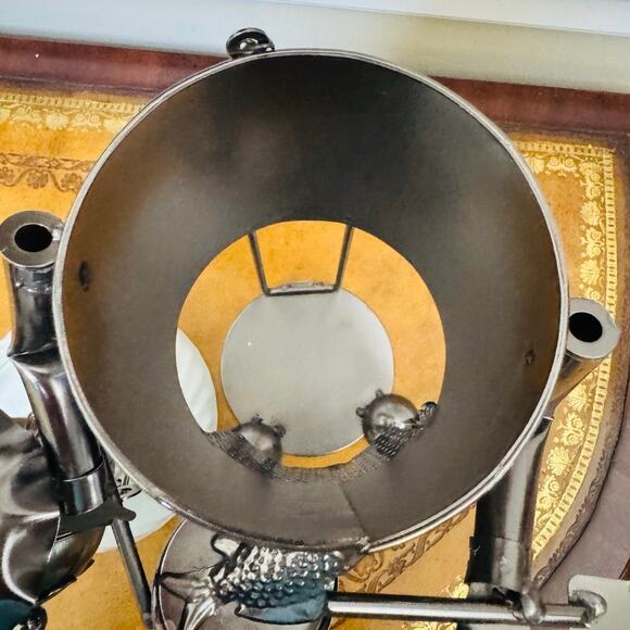 Lady Chef Frying Fish Fisherman Charcoal Metal Wine Bottle Holder NEW - Picture 6 of 7